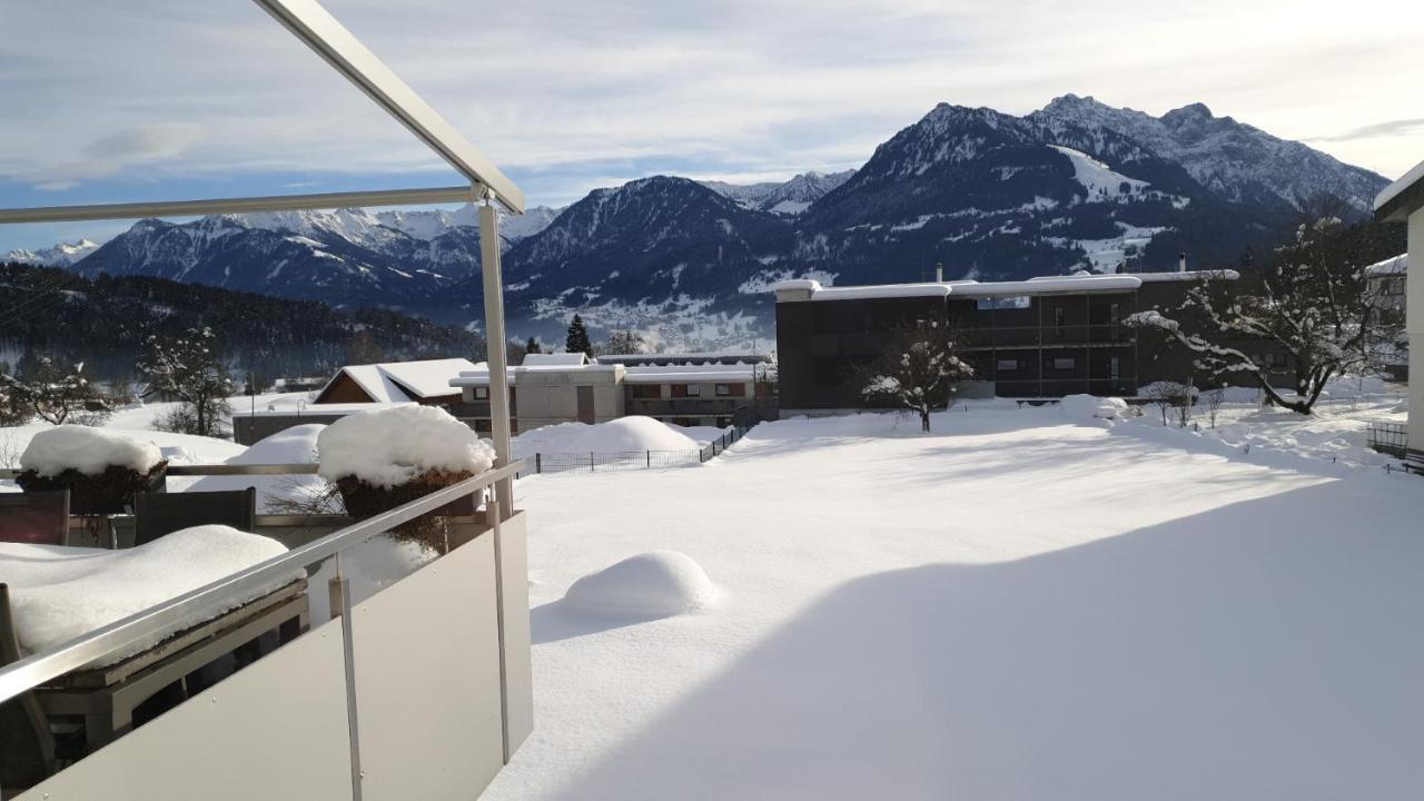 Ferienwohnung Metzler - Blick Auf Die Berge Göfis Extérieur photo