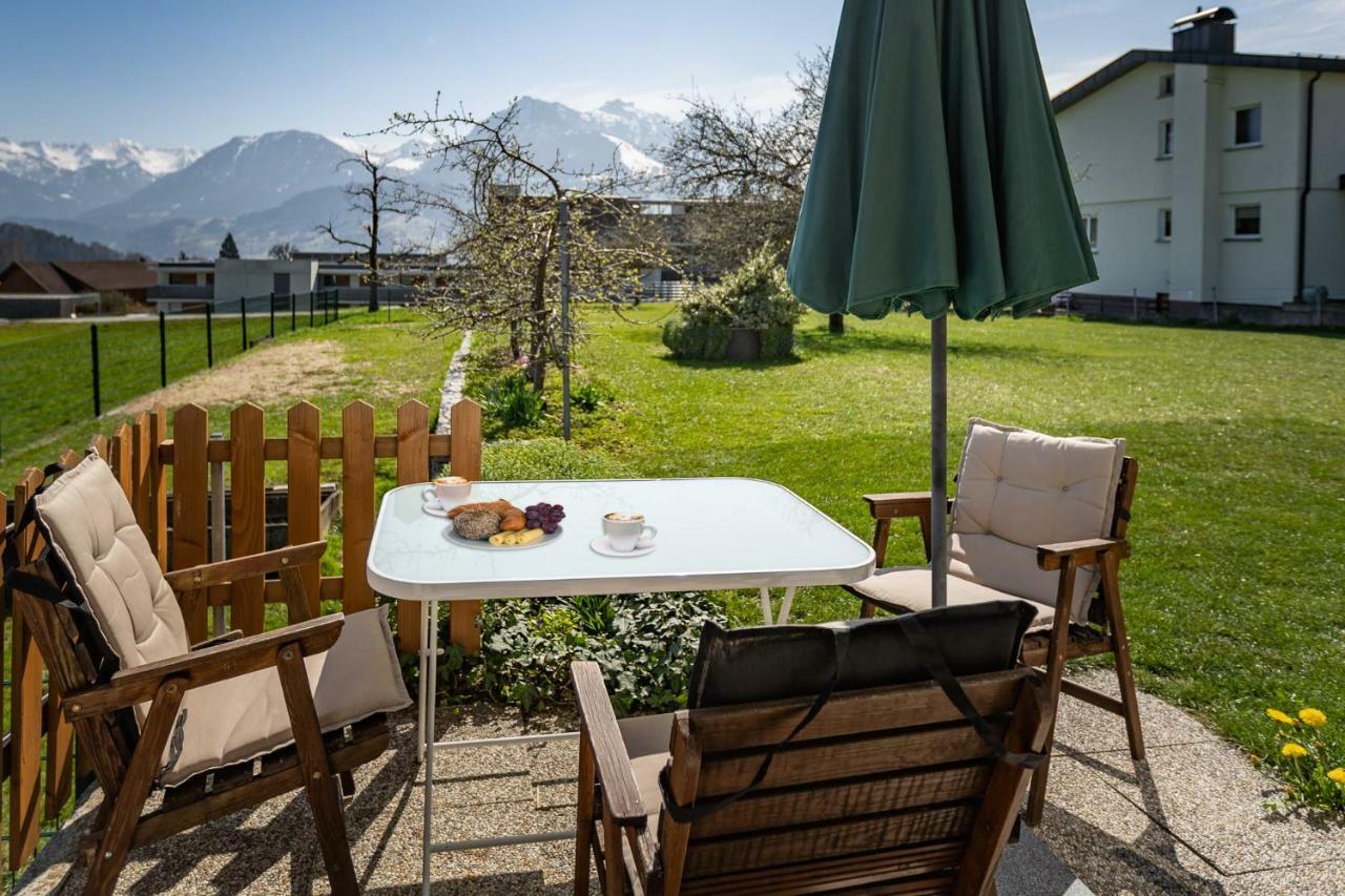 Ferienwohnung Metzler - Blick Auf Die Berge Göfis Extérieur photo