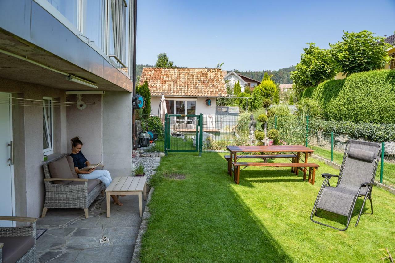 Ferienwohnung Metzler - Blick Auf Die Berge Göfis Extérieur photo